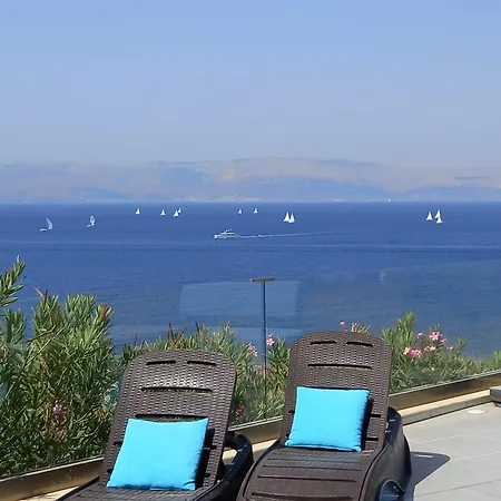 Mavi Panorama Cesme