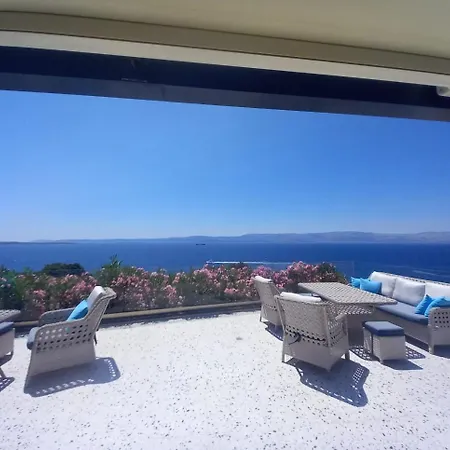 Mavi Panorama Cesme