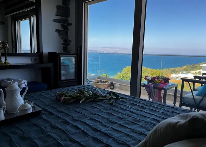 Mavi Panorama * Кешме